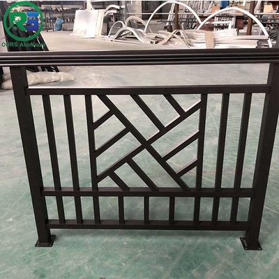 Self Cleaning PVDF Coated Cladding Aluminium Picket Fence For Exterior